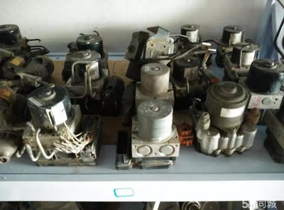 甘井子華南汽車配件 一站式轎車拆車件批發零售專家